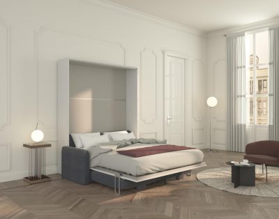 La seduta del divano rimane nascosta sotto al letto e il letto matrimoniale è pronto alla notte