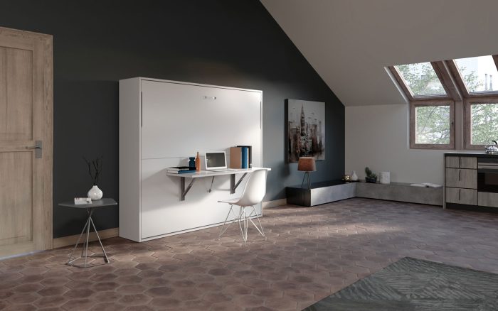 Letto a scomparsa matrimoniale con scrivania per camera studio