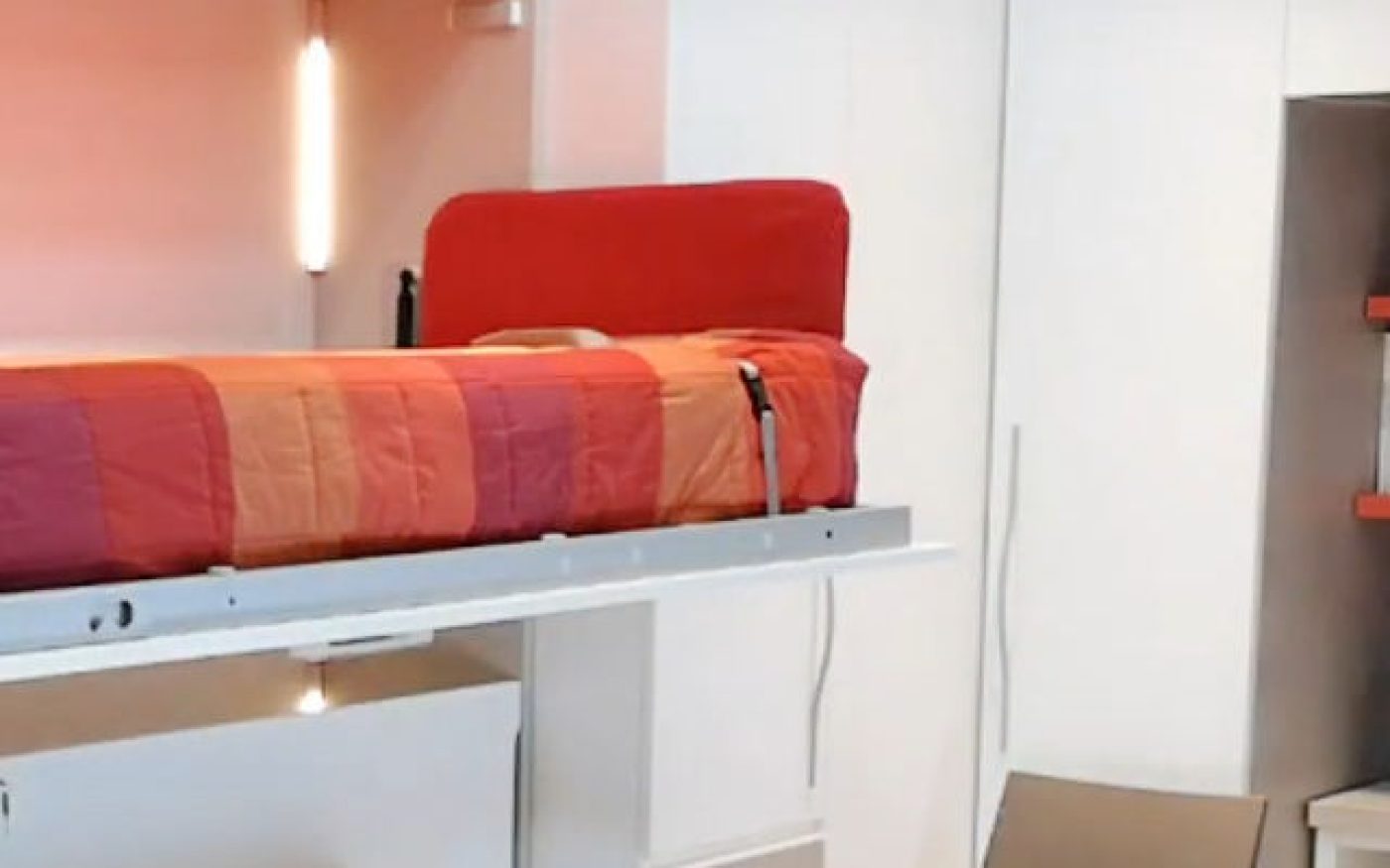 Testiera reclinabile imbottita