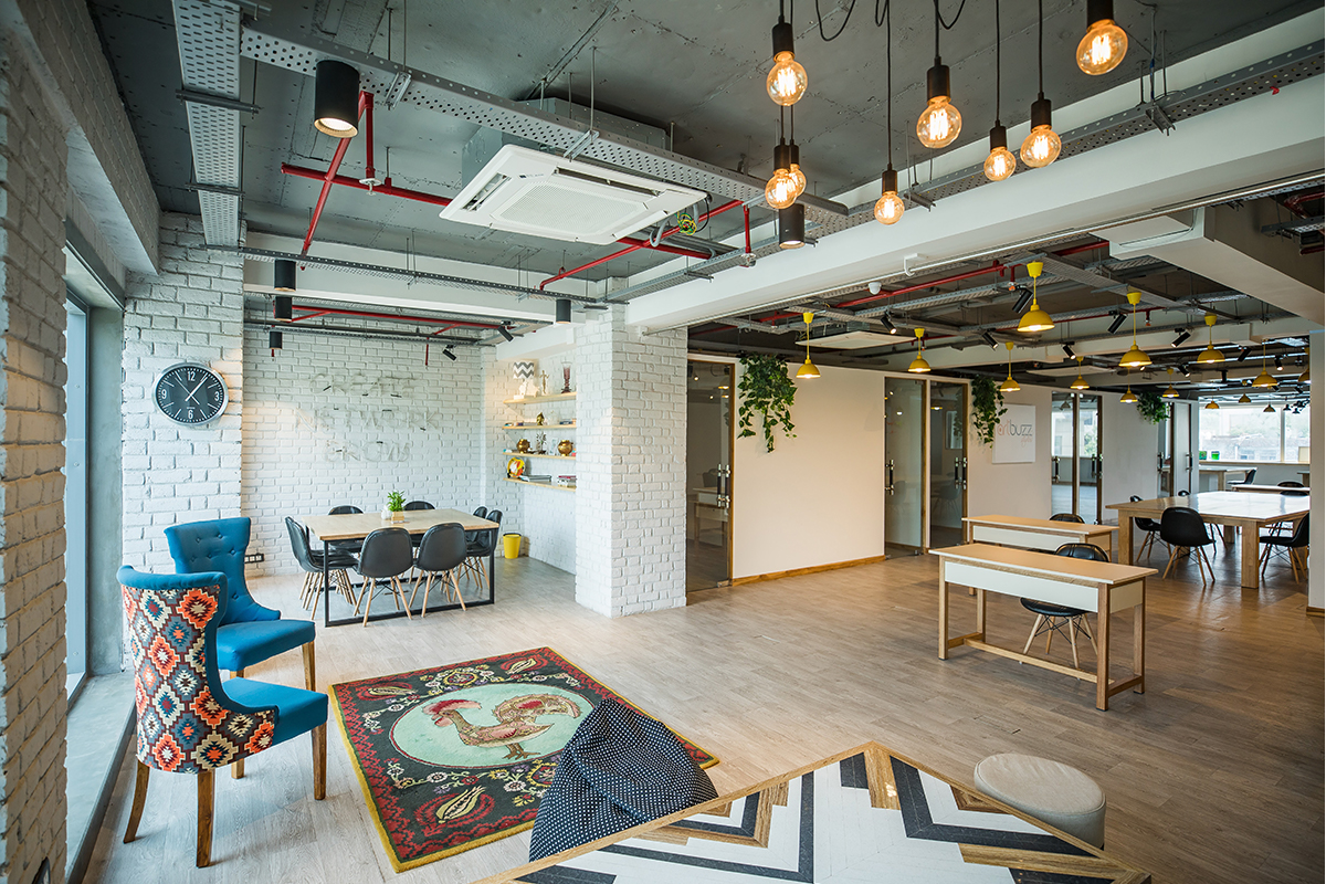 Come disporre i mobili in un loft open space