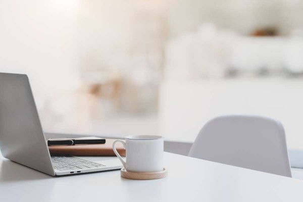 Home office in piccoli spazi: come ricavare un angolo lavoro in casa